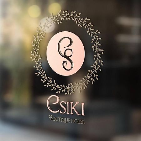 Csiki Hotel Миеркуря Чук Екстериор снимка
